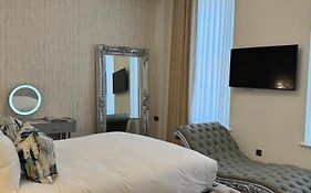 Philharmonic Hotel